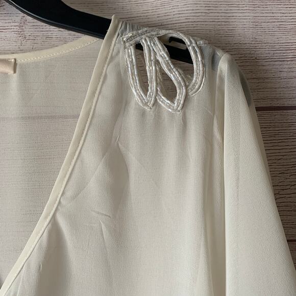 Sweet Rain Off-White Blouse with Beaded Cutout Shoulders V-Neck 3/4 Sleeves - Picture 5 of 16